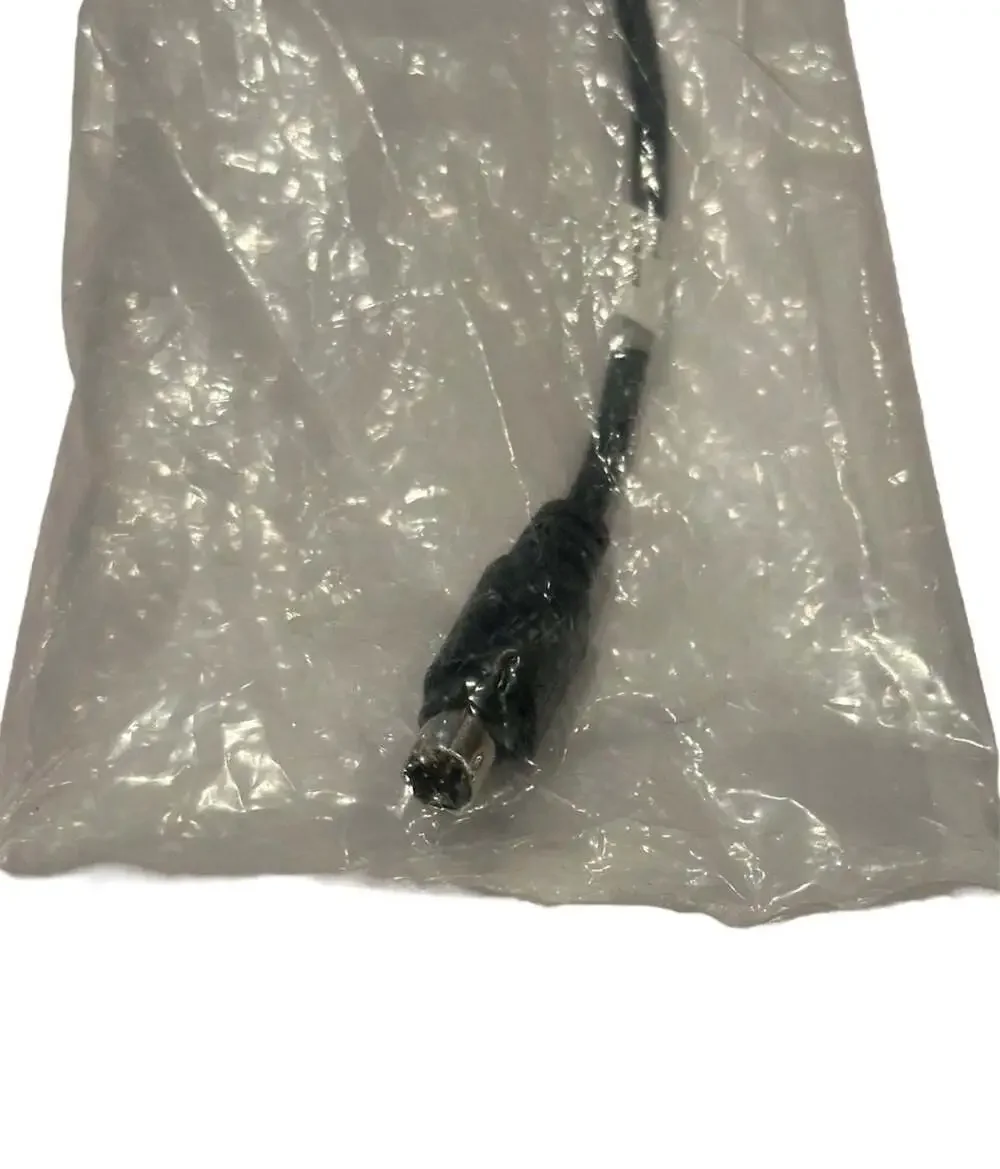 Compupack 5511A001-001-LF Proprietary A/V Component Video Cable Adapter